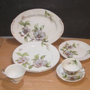 7 Roselyn China Dogwood Magnolia Dishes Gold Trim Japan